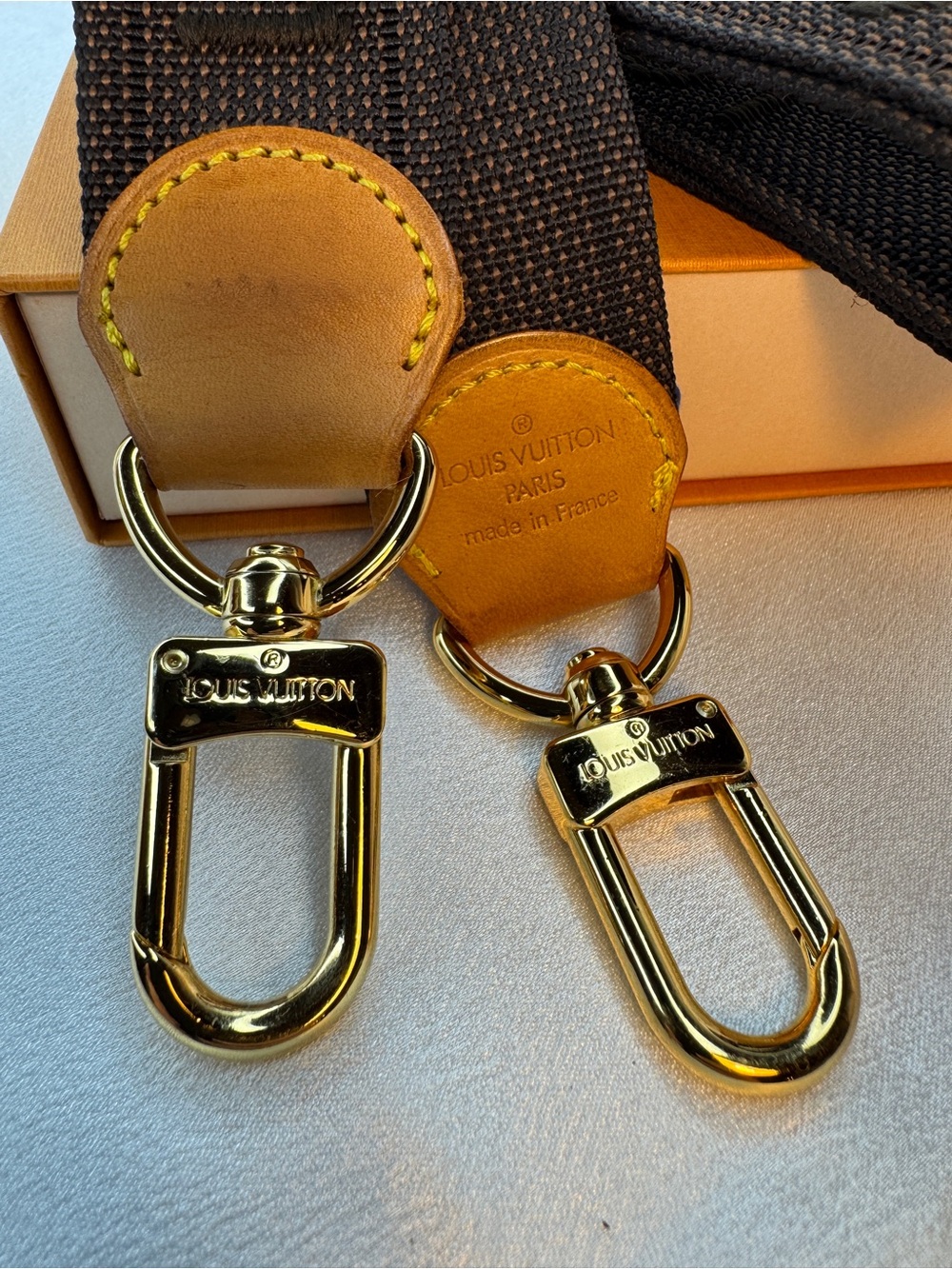 Louis Vuitton Stamped Brown Canvas Bag Strap with Tan Leather & Gold Hardware - Picture 5 of 16